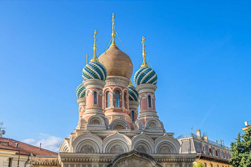 Центральная квартира в Санремо рядом с морем  
산레모 중심부의 바다 근처 아파트
